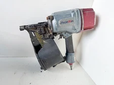 Everwin PN100B HD 2-1/2" to 4" Siding, Framing, Boxes, Crates, and Pallet Nailer