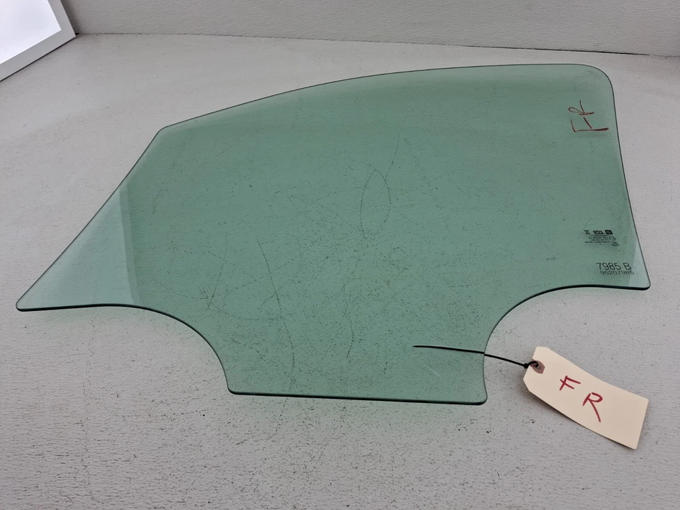 2013 - 2022 BUICK ENCORE vidro para porta dianteira direita do passageiro 95207985 fabricante de equipamento original - Imagem 2 de 4