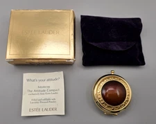 Estee Lauder The Attitude Powder Compact Mood Changing