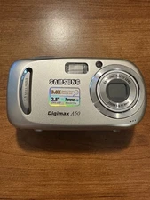 Samsung Digimax A50 Digital Camera 5MP, Silver PLEASE READ for parts or Repair