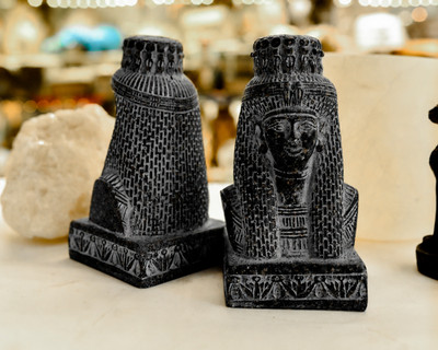 Rare Black Ancient Egyptian Pharaonic Queen Cleopatra Statue