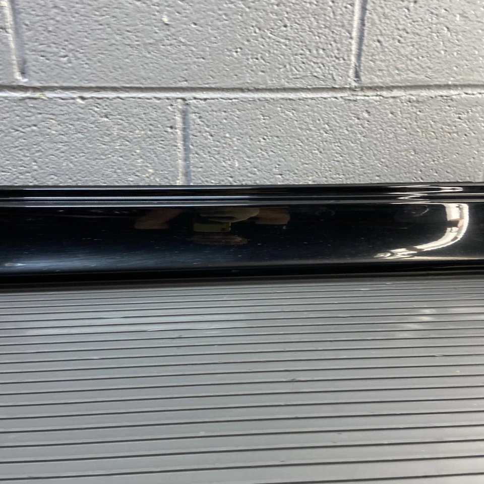 2014-2018 Audi RS7 4G8 Right Lower Rocker Panel Trim Black OEM *NOTE* - Image 4 of 4