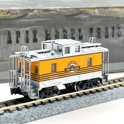 Kato Escala N Rio Grande Línea Principal Cúpula Caboose 01496 Iluminado LED | Condition: Used