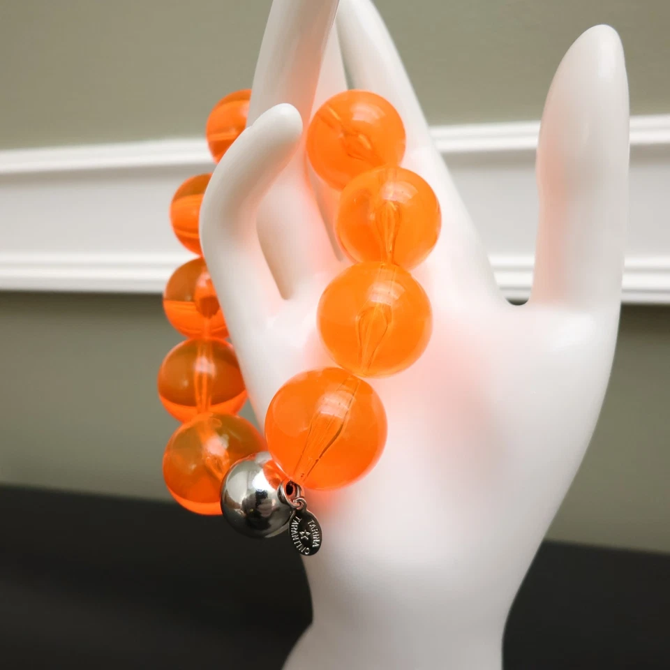Pulsera Tarina Tarantino Tokyo Hardcore Lucite neón naranja cuentas redondas firmadas Foto 3 de 4