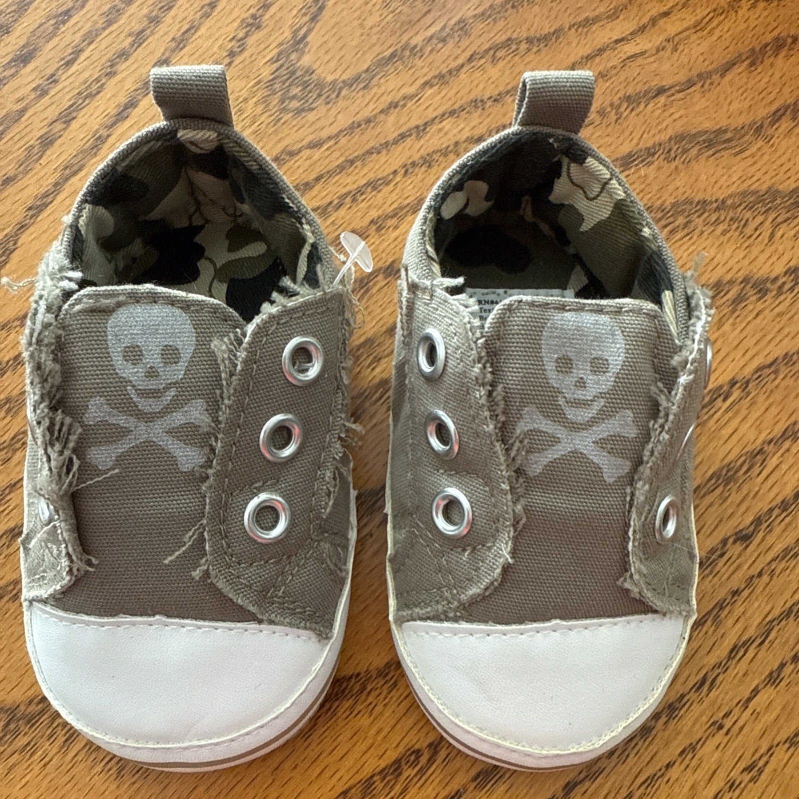 Size 2 Skull And Crossbones