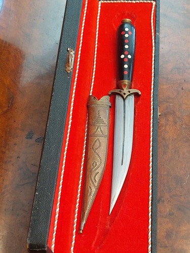 AWARD MILITARY ATTACHE 1965 LEBANON KNIFE HAND MADE SIGNED MASTER ARABIC ISLAMIC