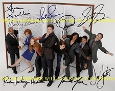 CASTLE FULL CAST SIGNED AUTOGRAPH 8x10 RPT PHOTO NATHAN FILLION STANA KATIC +
