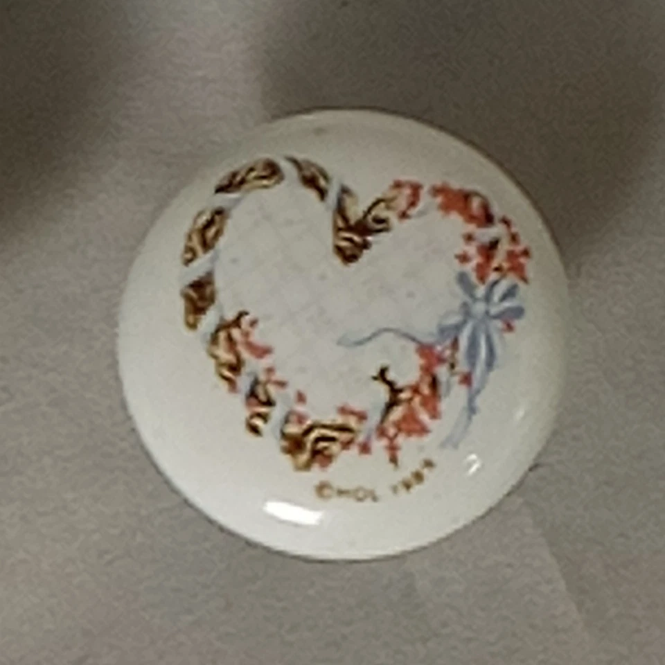 Cintas Corazón Flores Azul Rosa Cajón Gabinete Tirador Perilla 11 piezas Vintage HOL 1989 Foto 2 de 3