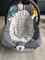 Graco Cheerie Infant Baby Bouncer Chair with Vibration