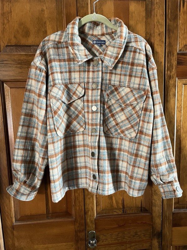 Democracy Snap Front Flannel Shacket Women’s 1X Tan Brown Teal