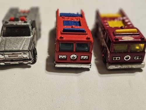Vintage Hot Wheels Emergency Vehicles Lot 3 1974 Bomb Squad 1976 Fire Engines