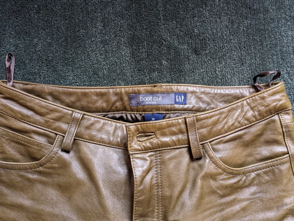 Pantalones de cuero para mujer talla 10 vintage Gap Bootcut verde oliva 100 % cuero Foto 2 de 4