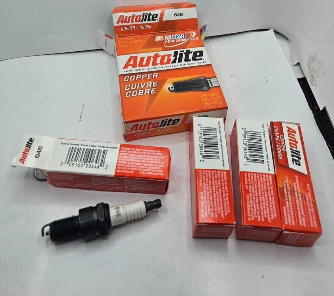 QTY 8 Autolite Spark Plug 646 Fits Town and Country Voyager Intrepid 3.3L