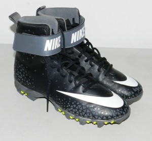 nike force savage shark