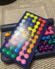 Smart Games IQ Fit Smart Belgium (c) 2021 Concept Games Ages from 7-Adult