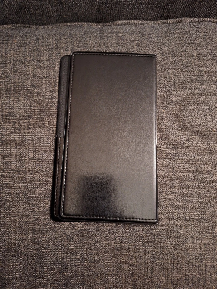 Lot of 8 New DISCOVER Guest Check Credit Card Receipt Folder Holder 5 x 9" - Image 3 of 3