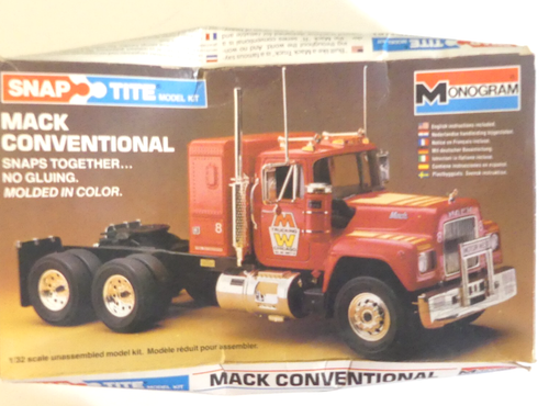 Monogram Snap Tite Mack Conventional Truck Model Kit #1210 1/32 Scale