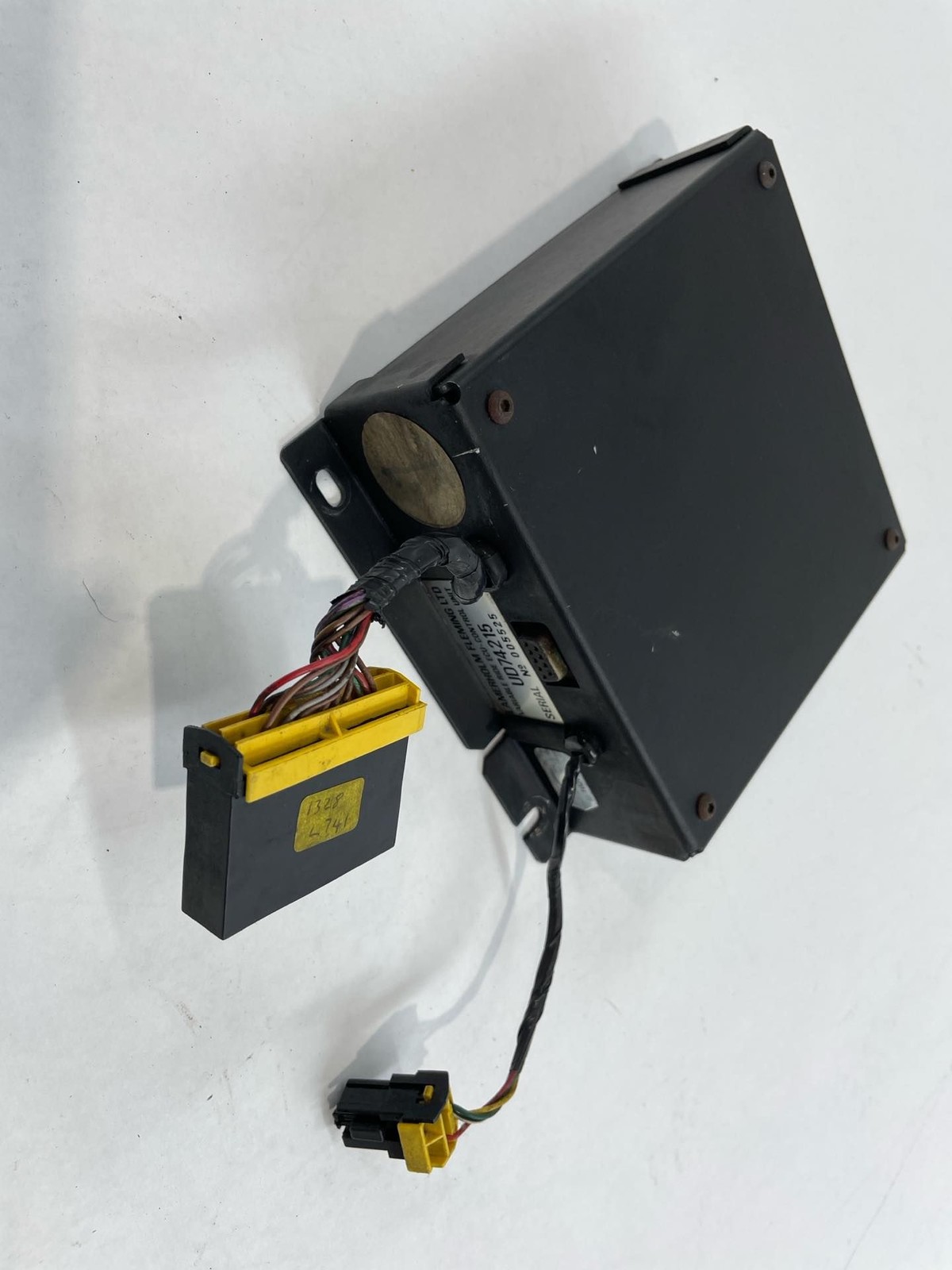 1995 Rolls Royce Silver Spur Ride Control Module Unit ECU OEM UD74215
