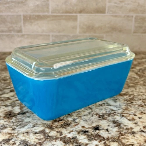 Vintage Pyrex Refrigerator Dish Primary Blue 502-B with Ribbed Lid 502-C    18
