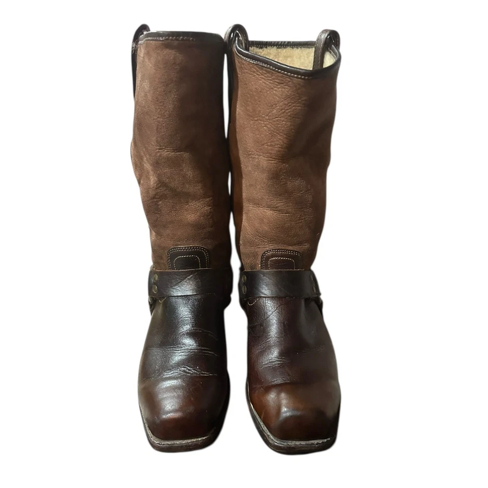 Frye Piel de Oveja Hebilla Arnés Cuero N Gamuza Marrón Puntera Cuadrada Botas Talla 9.5 M  Foto 4 de 4