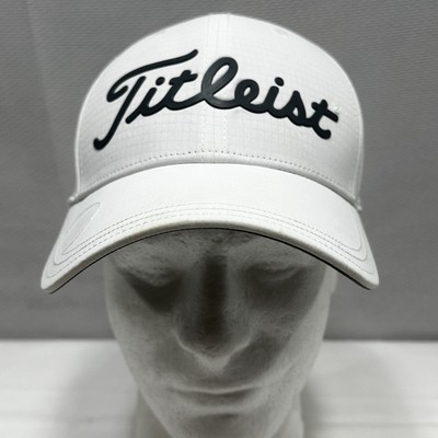 Titelist Men s Classic White Golf Hat Size Hook & Loop Adjustable Strap - Read