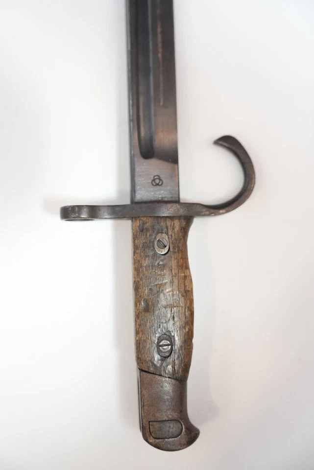 Bayoneta de gancho temprana original japonesa Arisaka tipo 30 de la Segunda Guerra Mundial con hoja azulada Foto 3 de 4