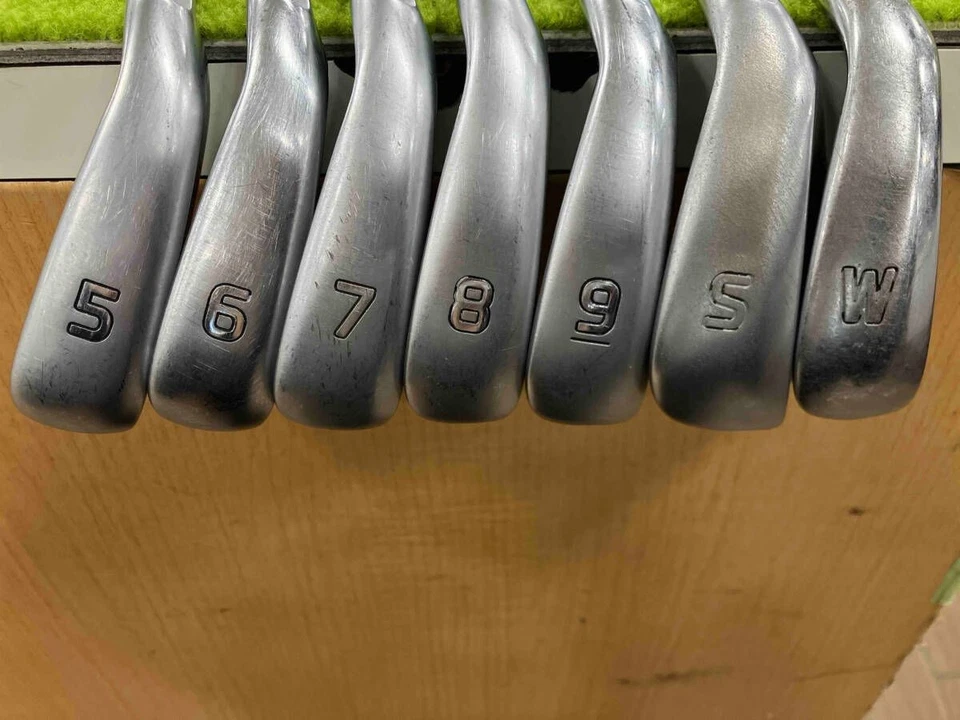 Juego de hierro PING G700 punto negro 7 piezas 5-6-7-8-9-W-S eje desconocido diestro hombres excelente Foto 3 de 4