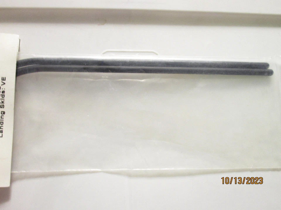 Patines de aterrizaje JR JRP960632 60632 Voyager E eléctricos Foto 2 de 4