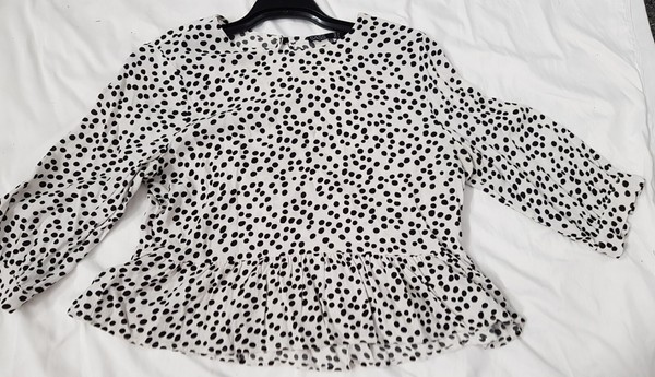 SASS  Polka Dot Print Black & White Peplum Blouse Size 12 3/4 Sleeve