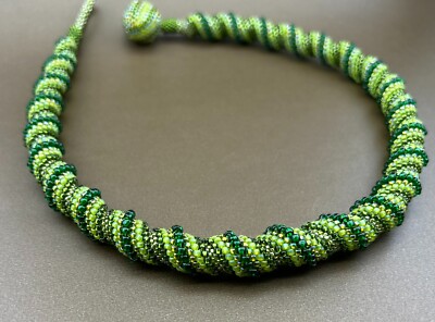 Handcrafted Green Beaded Women’s Necklace Green Dragon Beaded Lariat Necklace – Handmade Seed Bead  main image 4