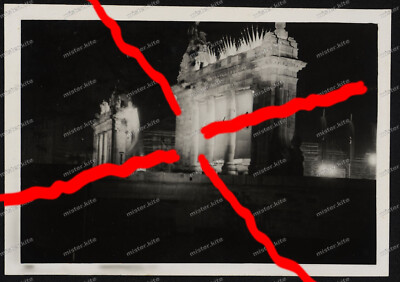Photo-Berlin-Charlottenburg Gate-Night Shot-Lighting-April 20, 1939-15