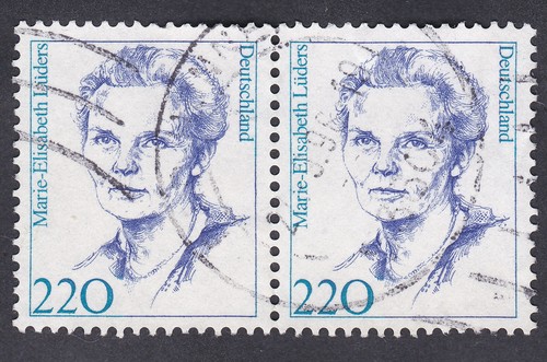 GERMANY 1997 Horizontal Pair Mi 1940 German Woman: Marie-Elisabeth Lüders (1878-