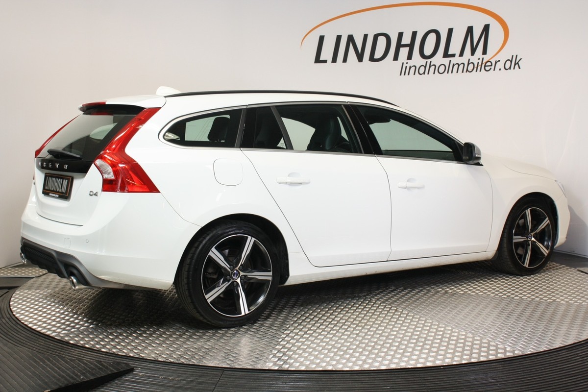 Volvo V60 2,0 D4 190 R-Design aut.