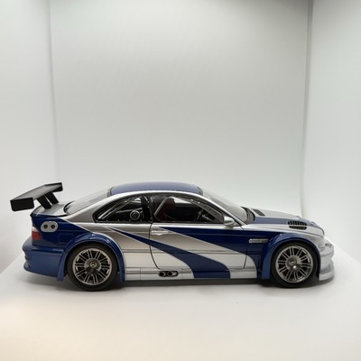 1:18 DCM BMW M3 GTR E46 2001 Need For Speed Metal w/1/87 Keychain