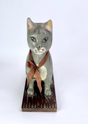 Vintage folk art grey cat 8  pull toy on wood No Wheels Collectible