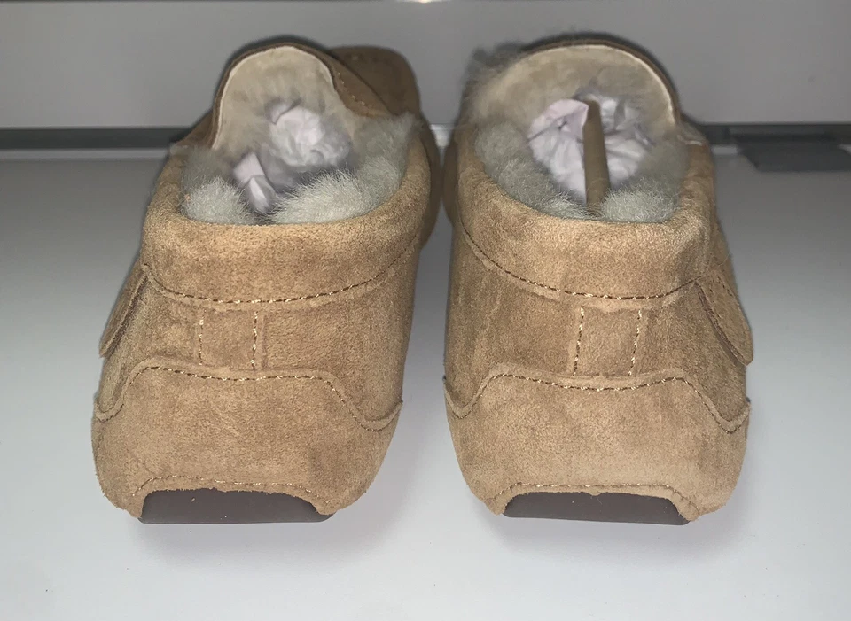 Zapatillas para mujer FIRESIDE Dearfoams Mel mocasín de piel de oveja genuino, castaño 7W Foto 4 de 4