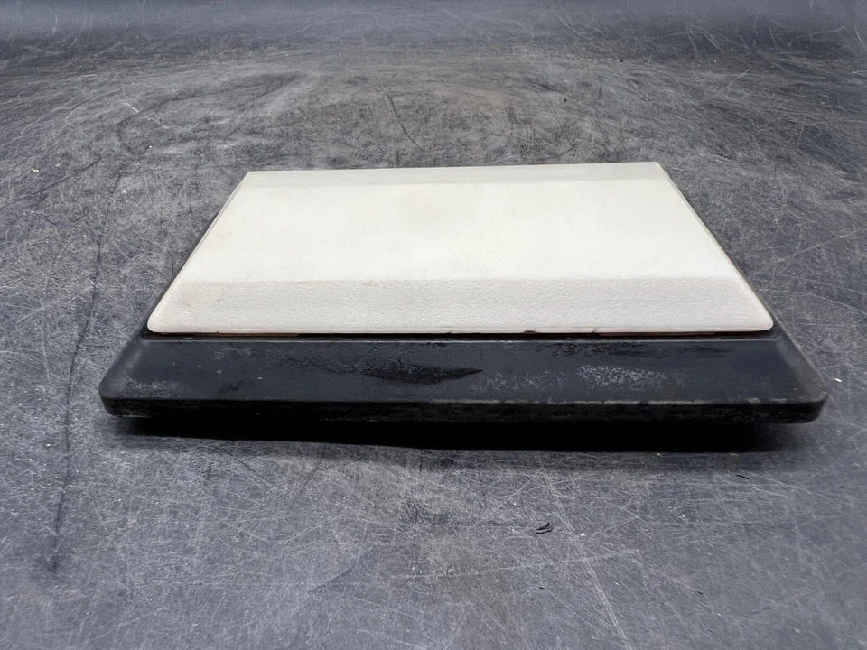 Conjunto de lámpara de luz domo interior Ford Ranger 1983-1988 OEM E0TB-13776-DA Foto 2 de 4