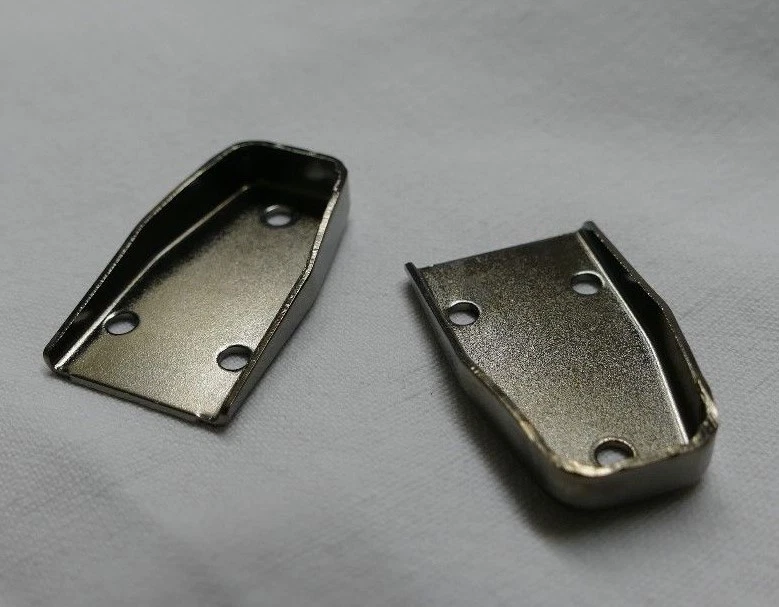 Dämpferstrebe vorne, Tamiya, Truck, Actros, MAN, Scania, Volvo (1 Satz)