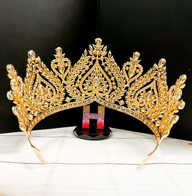 Queen of Spades, Gold Spade Crown, Champagne Crystal Crown 
