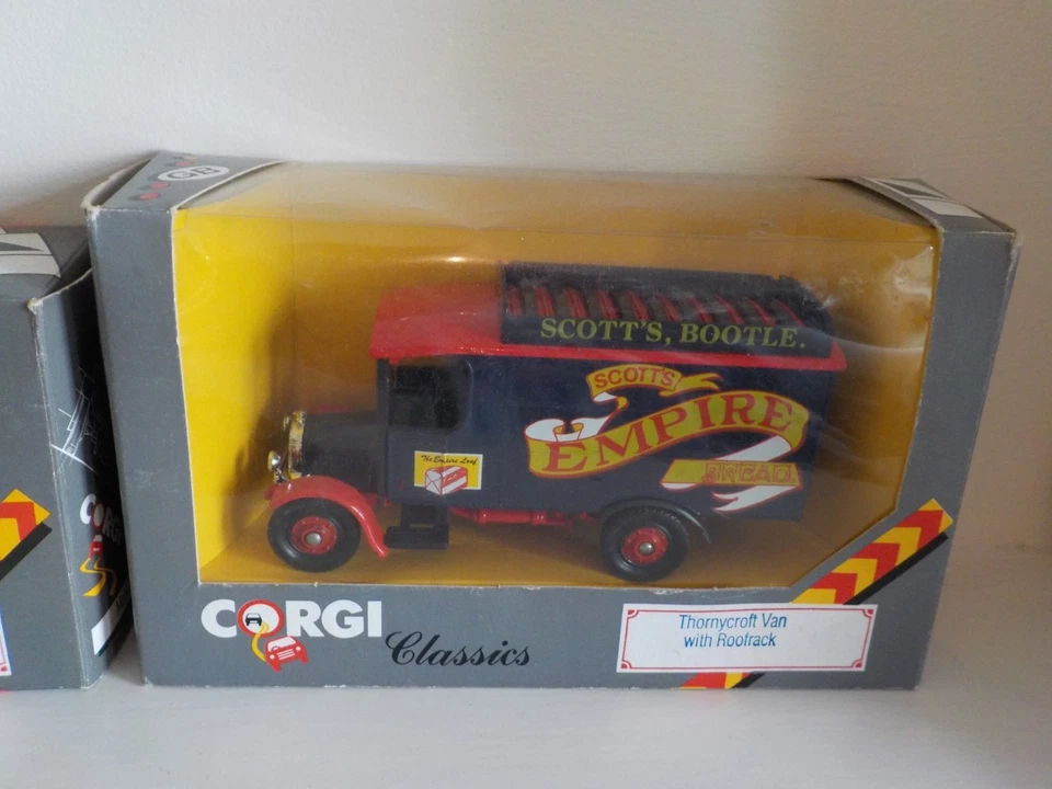 Camión Mack 3 CORGI VINTAGE PUBLICIDAD EN CAJA Y 2 FURGONETAS THORNYCROFT EN CAJA Foto 2 de 4