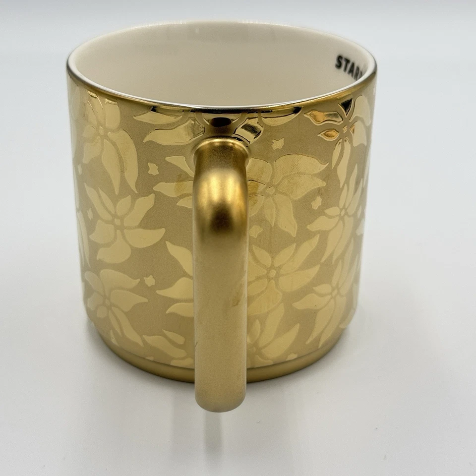 Caneca Starbucks Gold Poinsettia Natal 2025 edição limitada nova com caixa 14 oz - Imagem 4 de 4
