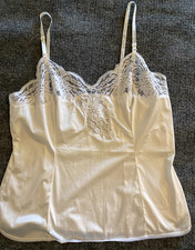 Vintage Wonder Maid Women  s 36 Lace Camisole Non Cling Union Made Adjustable