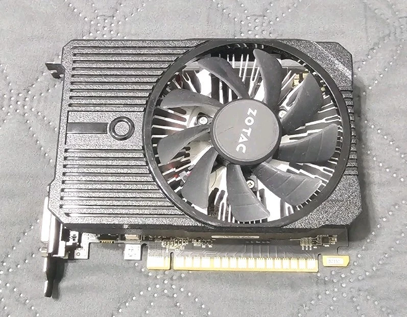 ZOTAC NVIDIA GeForce GTX 1050 Ti 4 GB Memory Computer Graphics