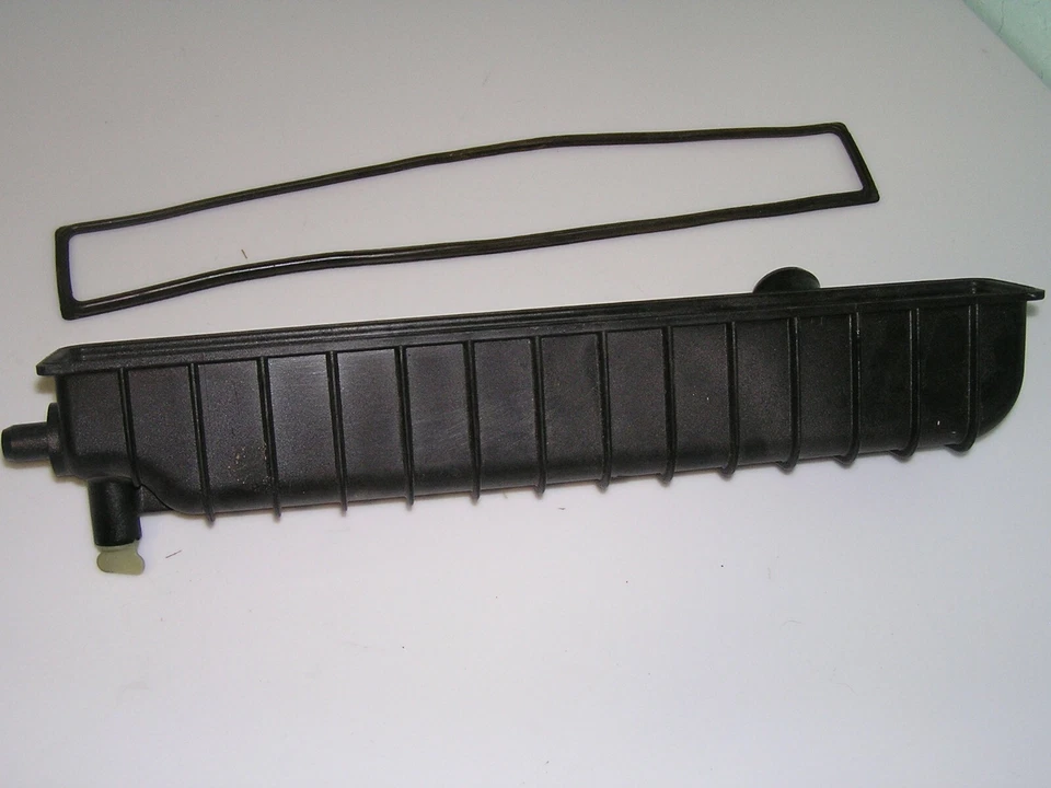 Tanque de salida de radiador ACDelco GM equipo original 52458833 52458835 Foto 3 de 3