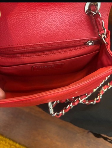 LOVELY AUTH CHANEL MINI CAVIAR CHEVRON ENVELOPE FLAP BAG - Picture 2 of 10