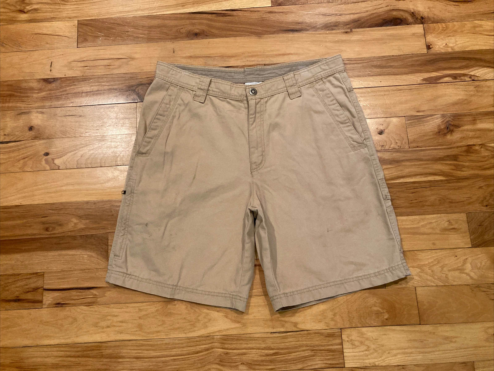 Columbia Omni Shield Advanced Repellency Beige Cotton Casual Shorts Mens 34 x 9