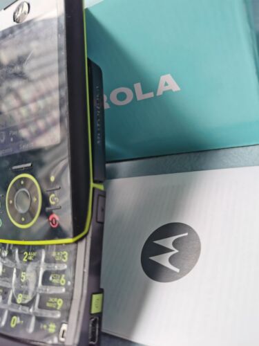 Motorola Z8 Phone - Black Unlocked phone - Photo 2/12