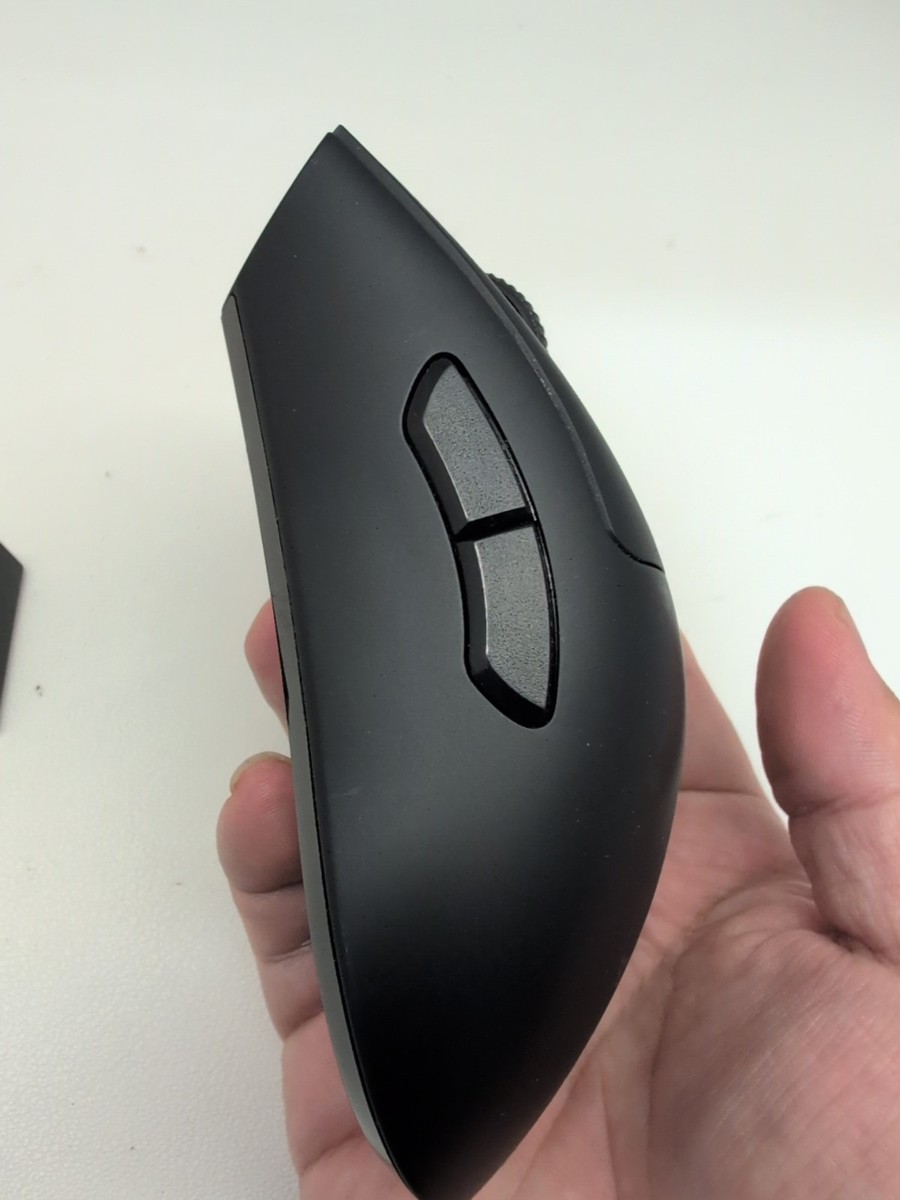 Razer DeathAdder V3 Pro Wireless Gaming Mouse With Hyperpolling