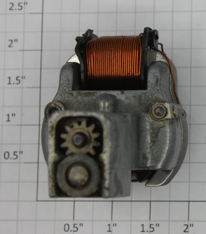 Lionel 2343-100 Motor Assembly - Image 3 of 4