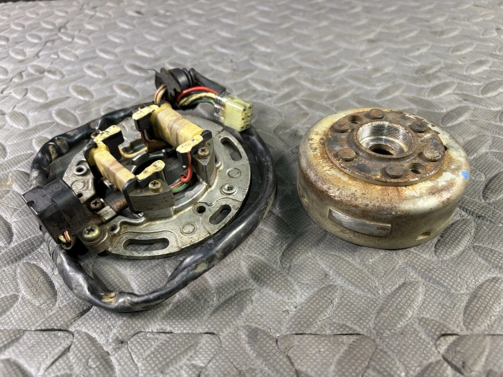 1995 95-97 KAWASAKI KX250 STATOR MAGNETO ROTOR FLYWHEEL 21003-1293 21007-1234